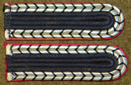 Feuerwehr & Feuerschutzpolizei Shoulder Boards