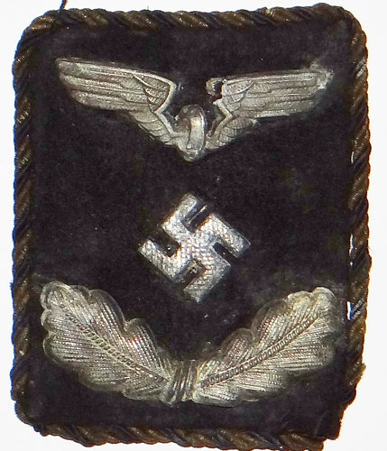 Reichsbahn 1924 Pattern Officials Collar Tab for Pay Group 4 "General Service w/o Specialty"