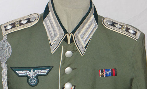 Army 33rd Infantry Regt. 4th PZ Div. Oberfeldwebel Dress Waffenrock Tunic