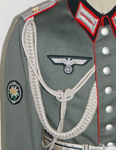 Army 112th Gebirgsjager Artillery Regt. 3rd Gebirsjager Div. Leutnant Dress Waffenrock Tunic