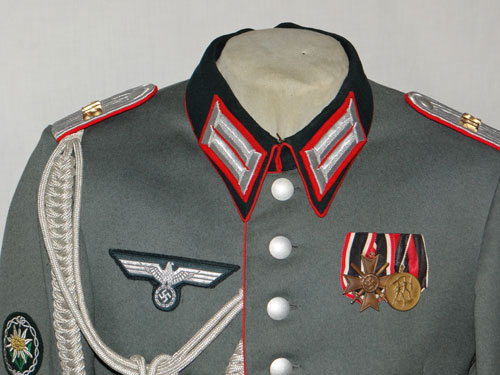 Army 112th Gebirgsjager Artillery Regt. 3rd Gebirsjager Div. Leutnant Dress Waffenrock Tunic
