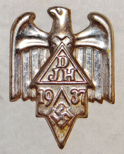 1937 German Youth Hostels Day Badge