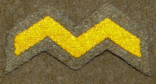 WW II Japanese Army Artillery Branch of Service Insignia