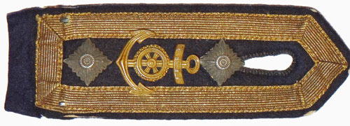 Kriegsmarine Oberfeldwebel Shoulder Board with Engine Personnel Career Insignia