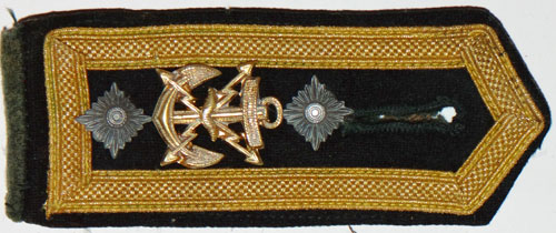 Kriegsmarine Coastal Artillery "Oberfeldwebel" Shoulder Board with Aircraft Warning Career Insignia