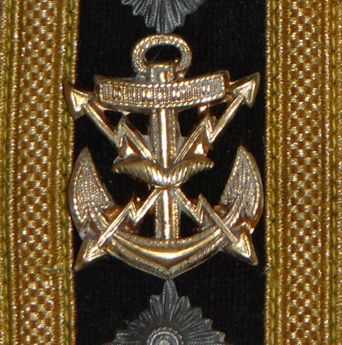 Kriegsmarine Coastal Artillery "Oberfeldwebel" Shoulder Board with Aircraft Warning Career Insignia