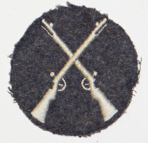 Luftwaffe Armorer of Flying Branch and Air Signals Branch Specialty Badge