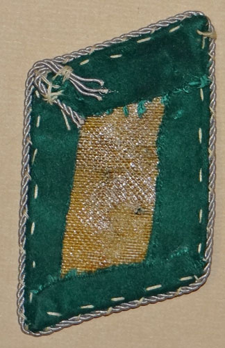 Luftwaffe Official of Medium Grade Career Collar Tab
