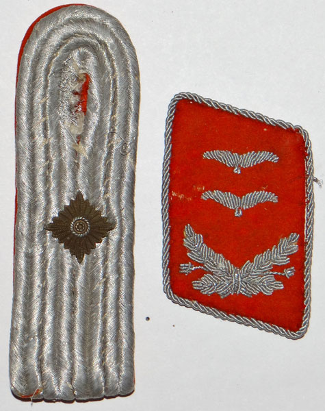 Luftwaffe Oberleutnant of FLAK Collar Tab & Shoulder Board SET Luftwaffe Oberleutnant of FLAK Collar Tab & Shoulder Board SET