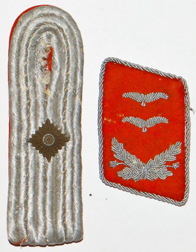 Luftwaffe Oberleutnant of FLAK Collar Tab & Shoulder Board SET