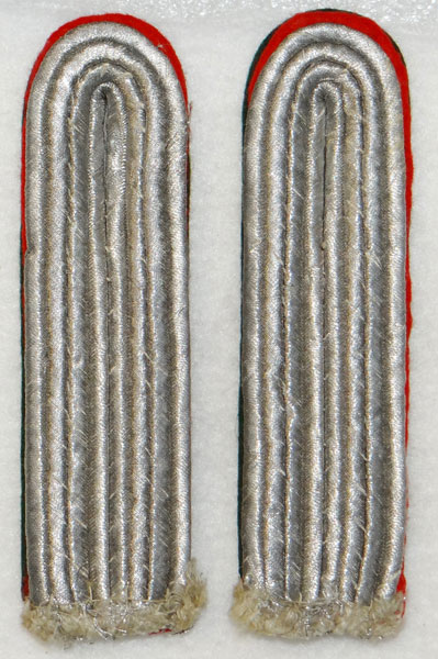 Luftwaffe Officials Leutnant Shoulder Boards