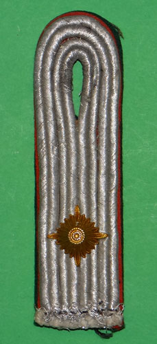 Luftwaffe Oberleutnant "Officials" Shoulder Board