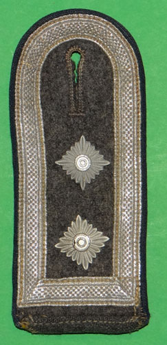Luftwaffe Oberfeldwebel of Medical Troops Shoulder Board