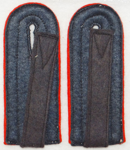 Luftwaffe Unteroffizier of Flak Troops Shoulder Boards