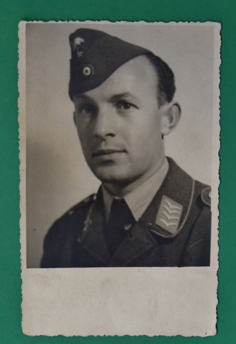Luftwaffe Hauptgefreiter Photo