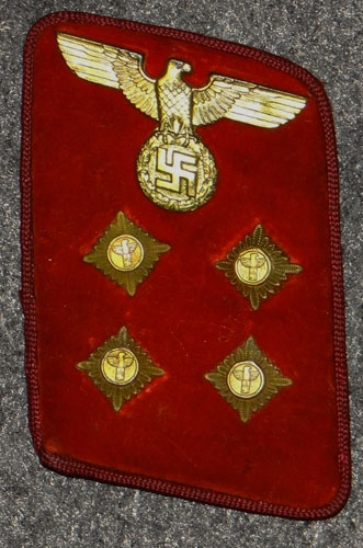 Political Gau Gemeinschaftsleiter Collar Tab