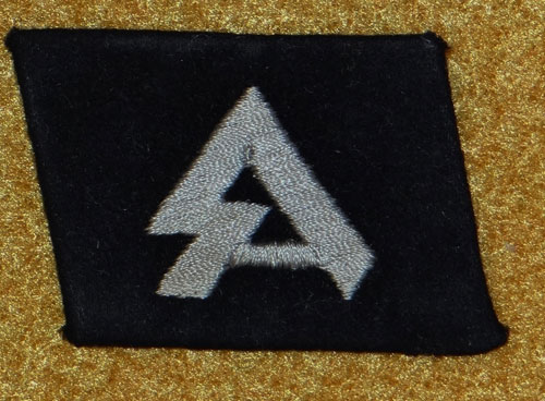 WSS 18th SS-Freiwilligen-Panzer Gren. Div,"HORST WESSEL" Collar Tab