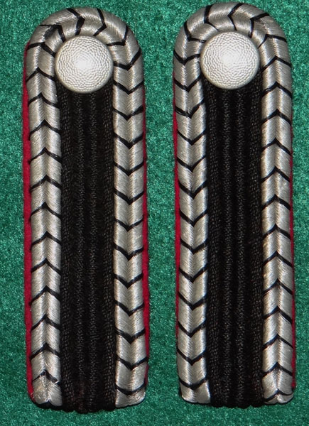 Fuerschutzpolizei & Feuerwehr Truppman Shoulder Boards