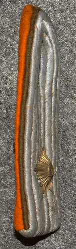 Gendarmerie Revier/Bezirksoberleutnant Shoulder Board
