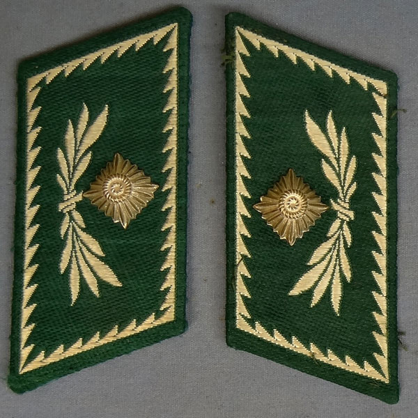 German Customs Officials Collar Tabs