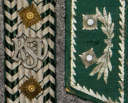 German Customs Officials Collar Tab & Shoulder Board Set