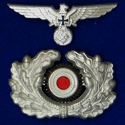NS-Reichskriegerbund Visor Hat Insignia Set