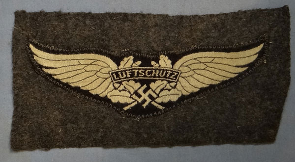 "CUT OFF" SHD Luftschutz Insignia