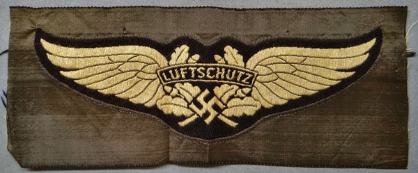 SHD Luftschutz Insignia