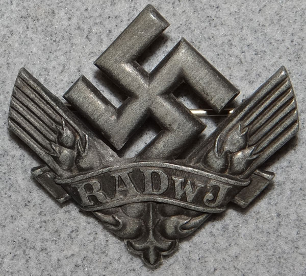 RADwj War Helper's Badge RADwj War Helper's Badge
