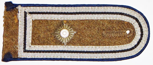 RAD Medical Obertruppfuhrer Shoulder Board