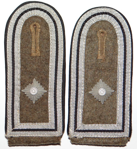 RAD Shoulder Boards for Rank of Obertruppfuhrer