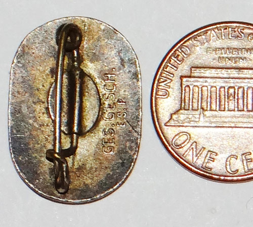 FAD/NSAD ARBEIT DANK Enamel Membership Badge