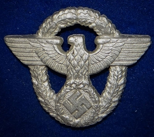 Police NCO/EM Visor Hat Insignia