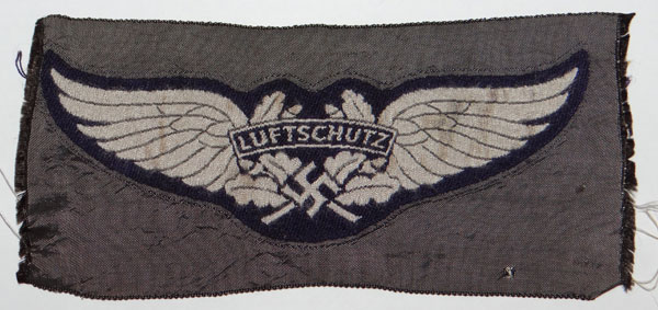 SHD / Luftschutz Breast Insignia