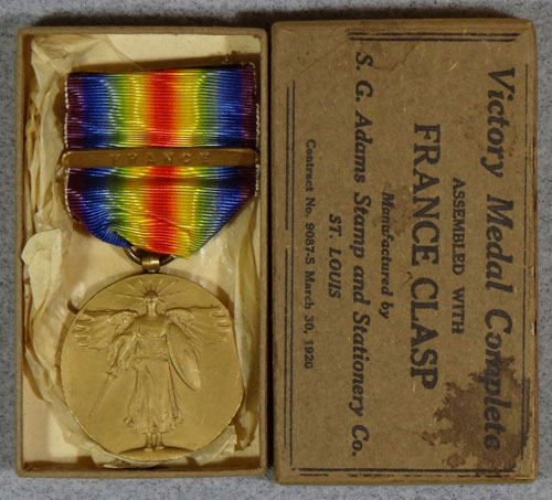 WW I Boxed "Victory" Medal with "FRANCE" Bar