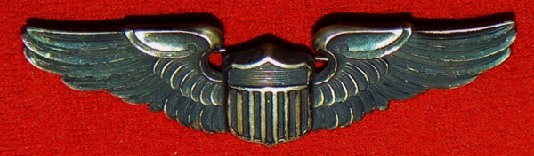 WW II 3 Inch Pin Back Pilot Wing