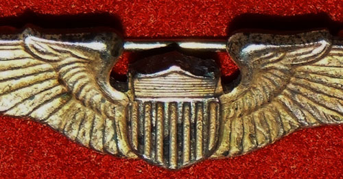 WW II "Pilot" 1-1/2 Inch Pin Back Wing