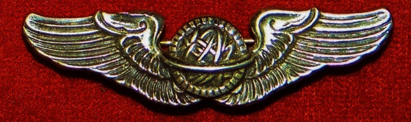 WW II "Navigator" 2 inch Pin Back Wing by N.S. Meyer