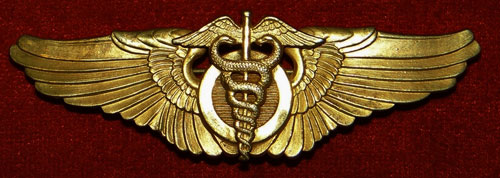 WW II 1943 Gold 3 inch Pin Back "Flight Surgeon" Wing by "Gemsco"