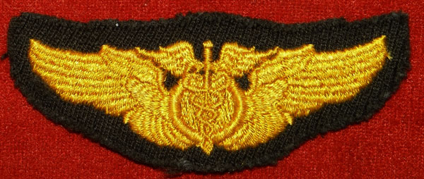 WW II Cloth 3 inch 1943 "Flight Surgeon" Wing