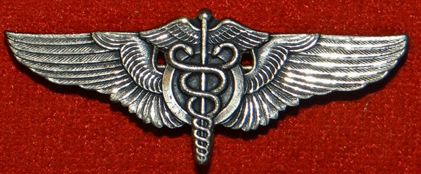 WW II 1944 "Flight Surgeon" 2 inch Pin Back Wing by "Balfour"