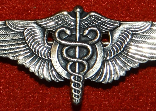 WW II 1944 "Flight Surgeon" 2 inch Pin Back Wing by "Balfour"