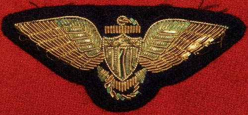 WW II U.S. Navy Gold Bullion Wire "Pilot" Wing