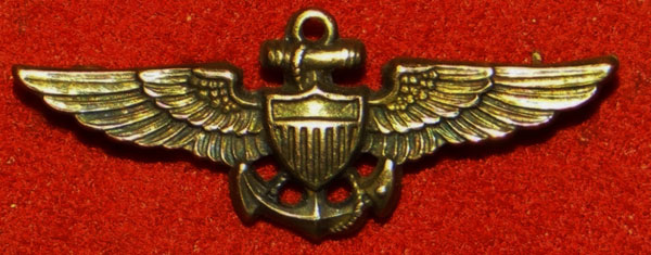 1930's U.S. Navy 1-3/8 inch "Pilot" Wing for Garrison Cap by "Amico"