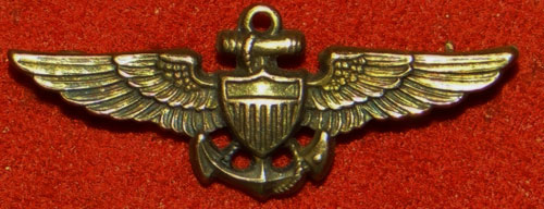 1930's U.S. Navy 1-3/8 inch "Pilot" Wing for Garrison Cap by "Amico"