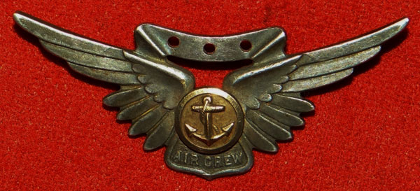 WW II U.S. Navy Pin Back "Combat Aircrew" Wing