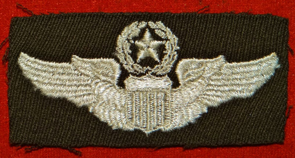 WW II Cloth 3 inch "COMMAND PILOT" Wing