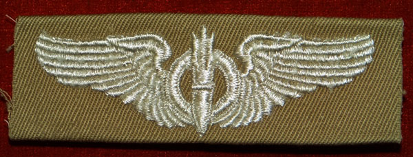 WW II Cloth 3 inch "BOMBARDIER" Wing