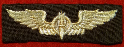 WW II Cloth 3 inch "BOMBARDIER" Wing