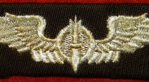 WW II Cloth 3 inch "BOMBARDIER" Wing